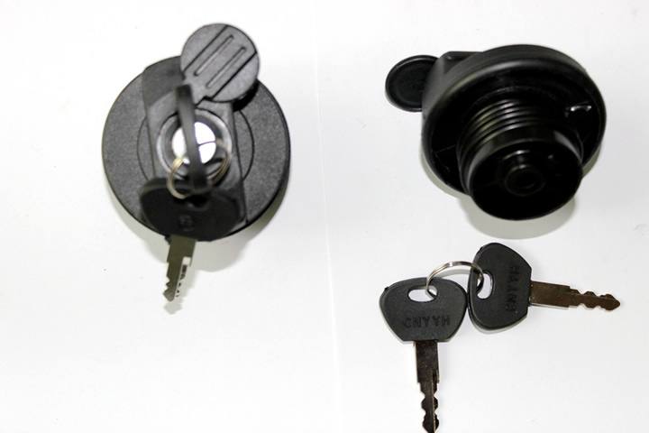 YYH-1049、沈陽金杯油箱蓋（螺紋型）