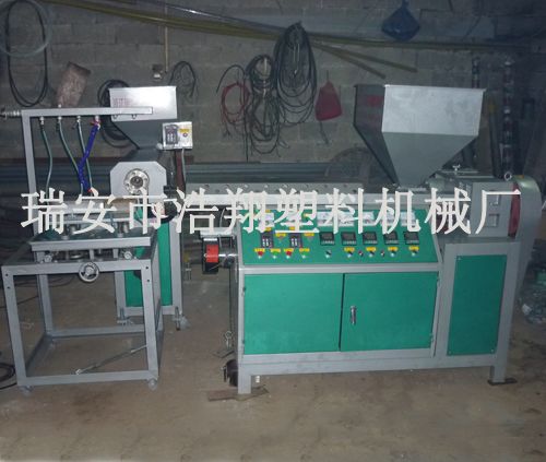 雙色密封條擠出機2