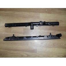 千里馬（上寬下寬）