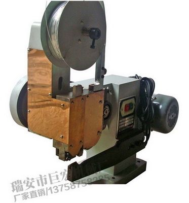 裝訂機 騎馬訂書機 多功能訂書機 訂書機 鐵絲訂書機