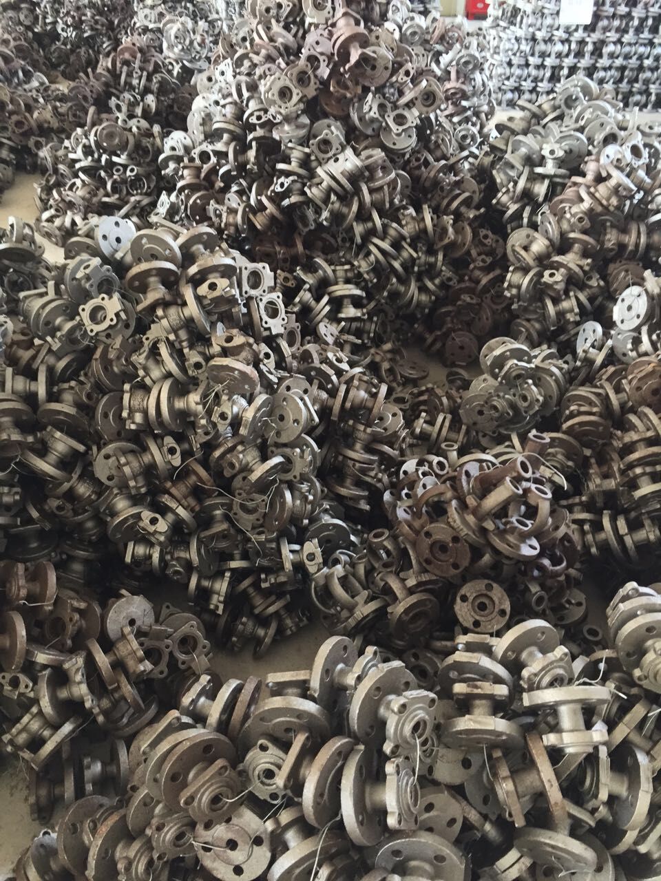 鑄造成品區(qū) 閥門鑄件