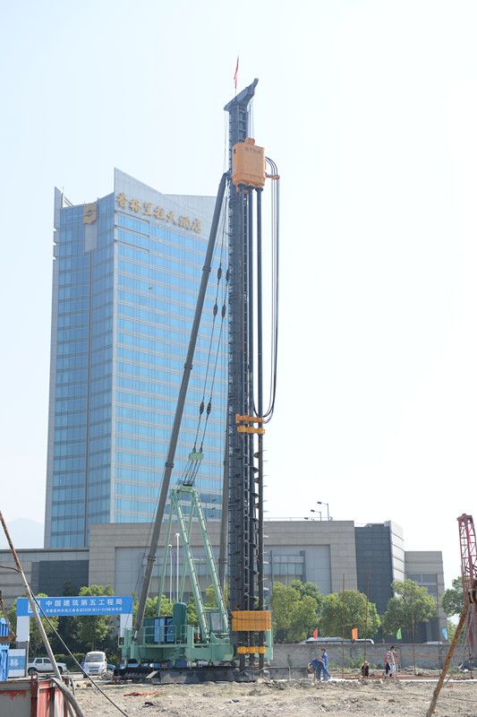 ZLD三軸式連續墻鉆孔機