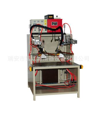 熱熔膠濾芯粘接機