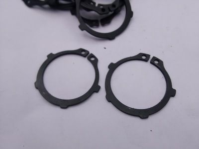 各種規(guī)格沖壓非標(biāo)國(guó)標(biāo)卡簧擋圈德標(biāo)五金件標(biāo)準(zhǔn)件緊固件