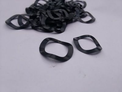 供應各種規格沖壓件非標國標三波彈簧墊圈片錳鋼緊固件