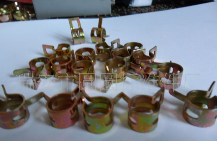 鍍鋅卡箍 圓圓美式卡箍 標(biāo)準(zhǔn)件彈力卡箍