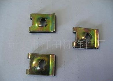 自攻夾板 簧片螺母