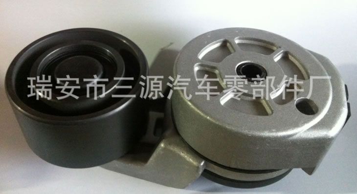 廈門(mén)大金龍客車(chē)空調(diào)皮帶漲緊輪612600060568A/315200210