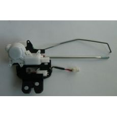 中控門鎖，閉鎖器。馬自達M6，奔騰B50，后尾