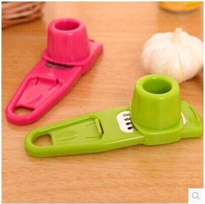 廚房小工具家用磨蒜器蒜泥器 創意多功能磨姜器切蒜器壓蒜器