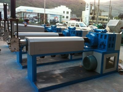 PE塑料造粒機 聚乙烯塑料造粒機
