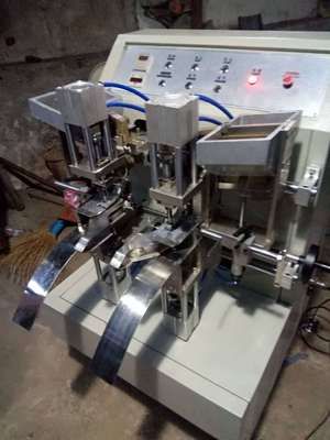 雞眼機，打扣機，氣動雞眼機，四頭雞眼機打扣機