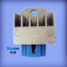 摩配C100摩托整流穩壓電器穩壓整流摩配