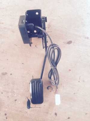 電動汽車、三輪車油門踏板總成