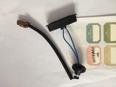 日產(chǎn)尼桑逍客行李箱單線開關(guān)