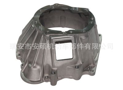 皮卡4JB1/493離合器殼體 五十鈴 福田