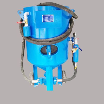 移動式噴砂機 室外開放式打砂罐 鋼結(jié)構(gòu)橋梁除銹高壓噴砂罐