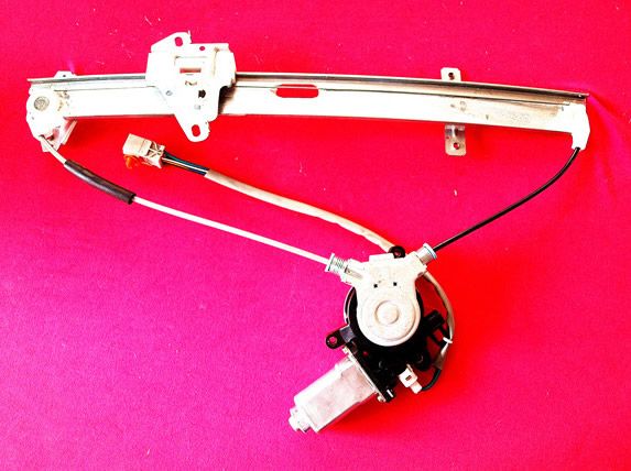 本田飛度1.5 前左