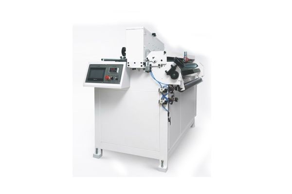  CYLD-1050自動鏈刀切紙機（1050+氣動彈跳）